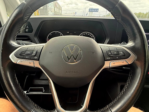 Volkswagen Caddy 12 of 22