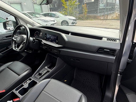 Volkswagen Caddy 8 of 22