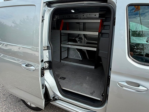 Volkswagen Caddy 10 of 22