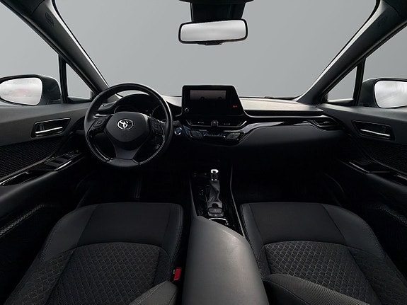 Toyota C-HR 10 of 25