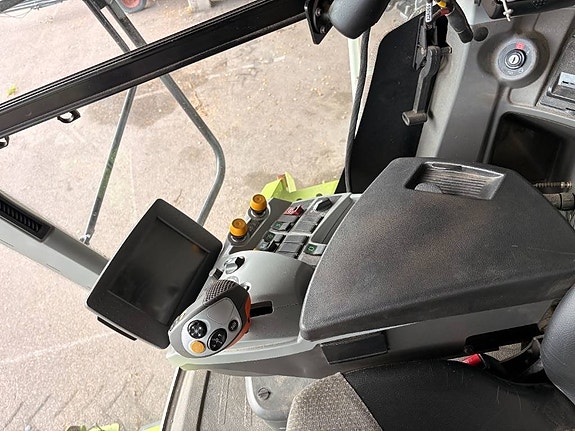 CLAAS Lexion 760 14 of 19