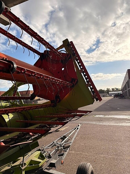 CLAAS Lexion 760 11 of 19