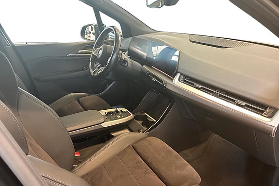 BMW 225e 6 of 19