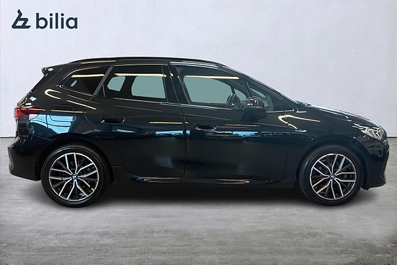 BMW 225e 16 of 19