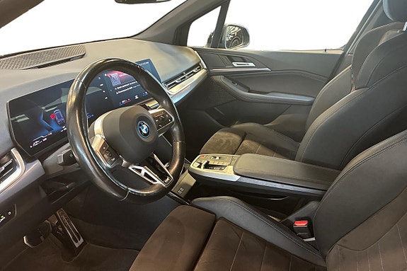 BMW 225e 12 of 19