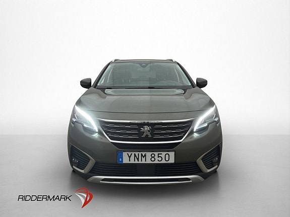 Peugeot 5008 2 of 27