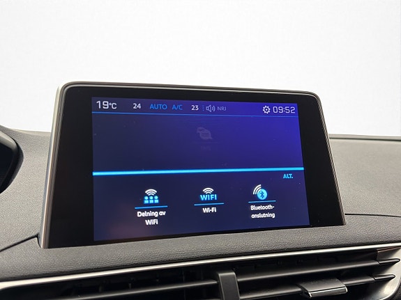 Peugeot 5008 16 of 27