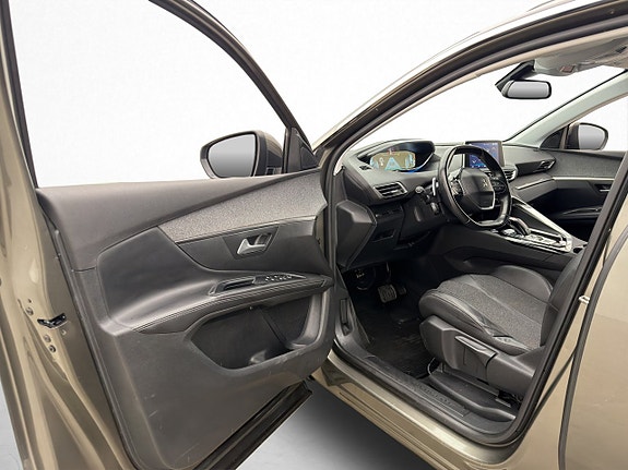 Peugeot 5008 8 of 27