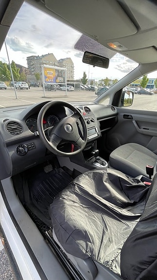 Volkswagen Caddy 10 of 14
