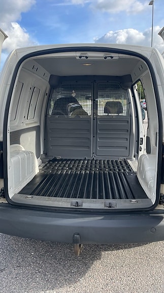 Volkswagen Caddy 12 of 14