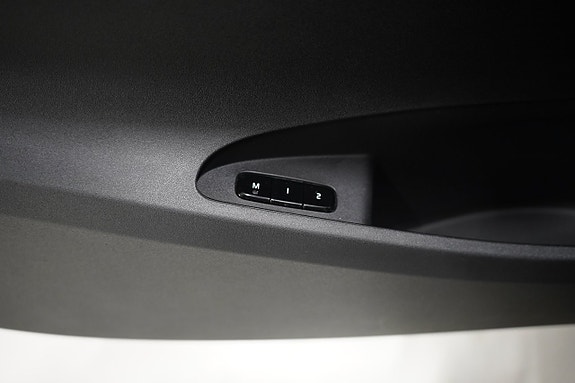 Polestar 2 12 of 27