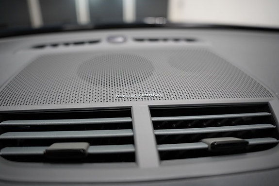 Polestar 2 11 of 27