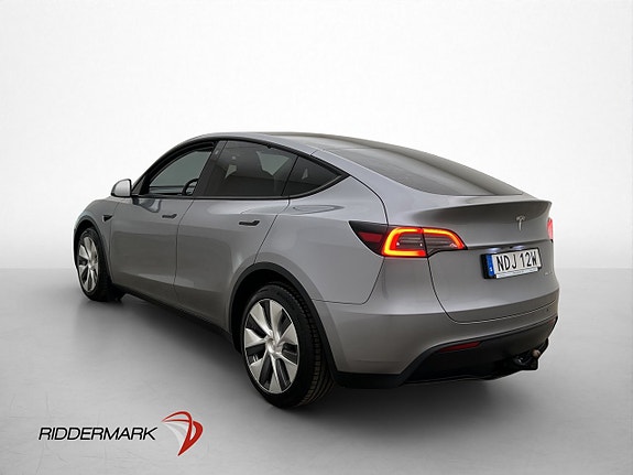 Tesla Model Y 6 of 30