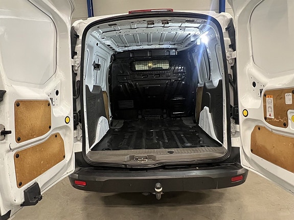 Ford Transit Connect 23 of 24