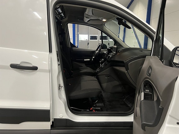 Ford Transit Connect 14 of 24