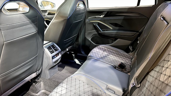 Volkswagen Tayron 12 of 23