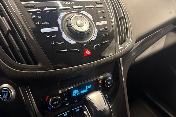 Ford Kuga 16 of 23