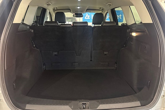 Ford Kuga 22 of 23