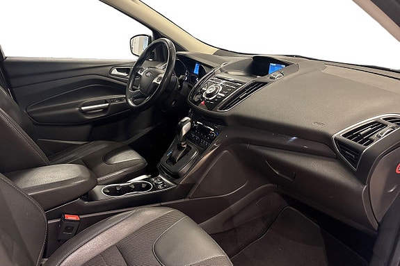 Ford Kuga 19 of 23