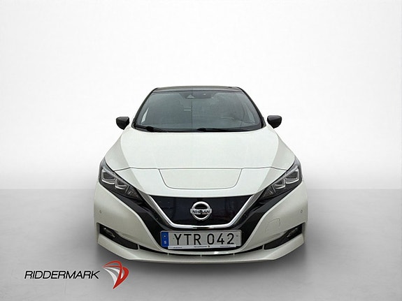 Nissan Leaf 2 of 30