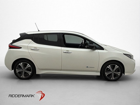 Nissan Leaf 9 of 30