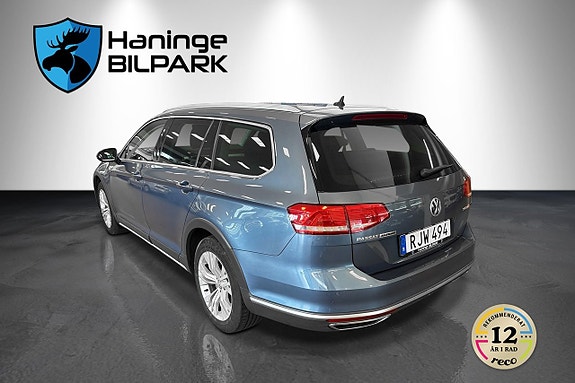 Volkswagen Passat Alltrack 7 of 18