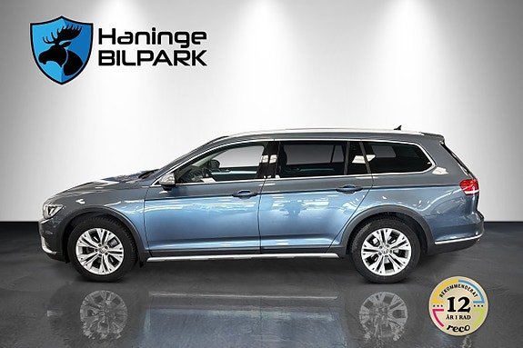 Volkswagen Passat Alltrack 9 of 18