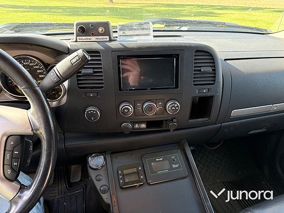 Chevrolet Silverado 2500 18 of 27