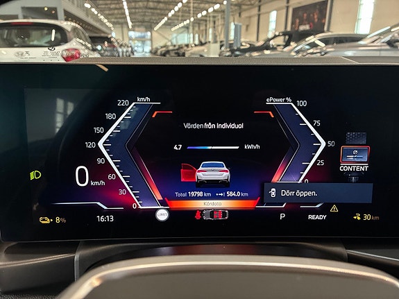 BMW i4 20 of 24