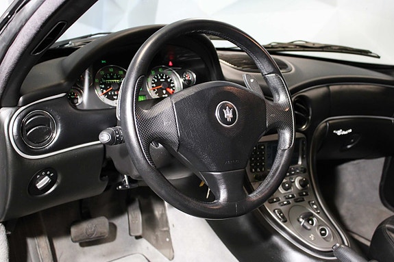 Maserati Coupe 14 of 23