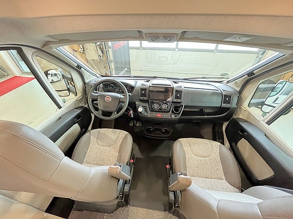 Adria Matrix Plus 670 DL / Alsike Maskin räntekampanj 3,49%, gäller Fre-Sön 8 of 19