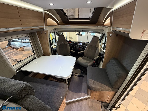 Adria Matrix 670 SL Nordkapp ALDE, AUTO, 3500kg 7 of 20