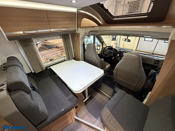 Adria Matrix 670 SL Nordkapp ALDE, AUTO, 3500kg 8 of 20