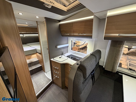 Adria Matrix 670 SL Nordkapp ALDE, AUTO, 3500kg 9 of 20