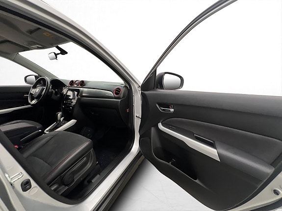Suzuki Vitara 27 of 30