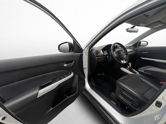 Suzuki Vitara 11 of 30