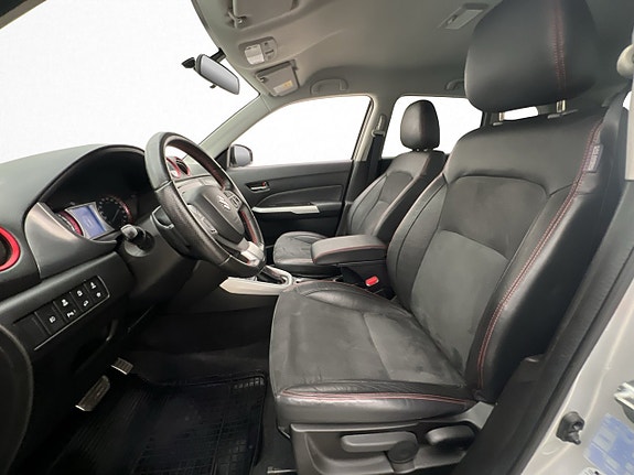 Suzuki Vitara 12 of 30