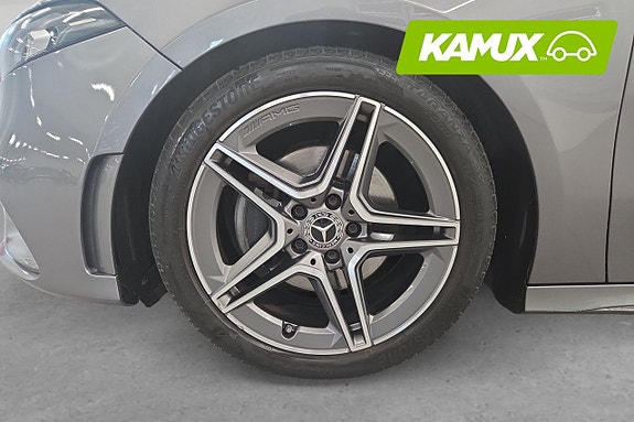 Mercedes-Benz A200 8 of 22
