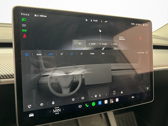 Tesla Model Y 25 of 30