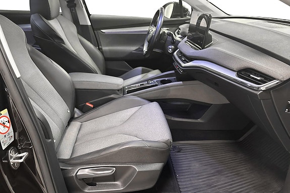 Skoda Enyaq 16 of 26