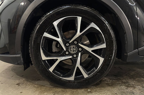 Toyota C-HR 22 of 22