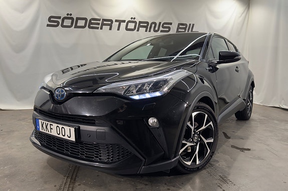 Toyota C-HR 2 of 22
