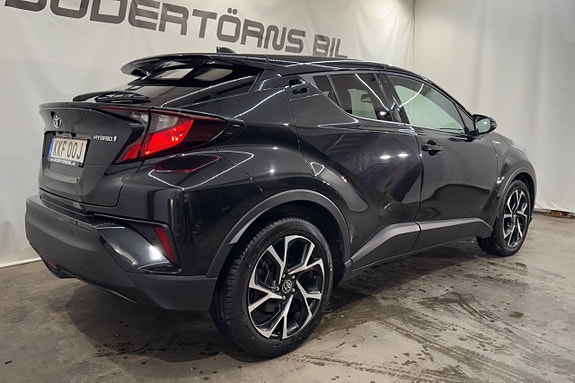 Toyota C-HR 6 of 22