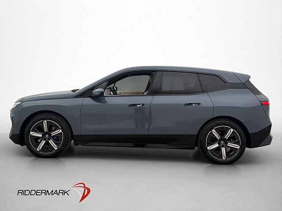 BMW iX 5 of 30