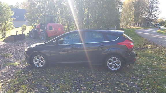 Ford Focus 3 of 7