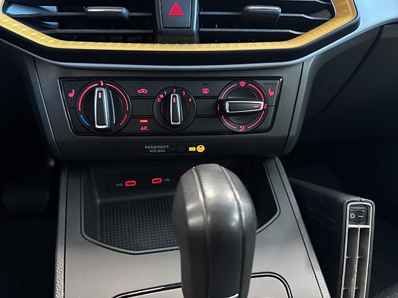 Seat Ibiza 13 of 17