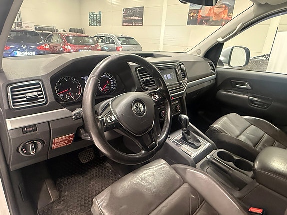 Volkswagen Amarok 8 of 19