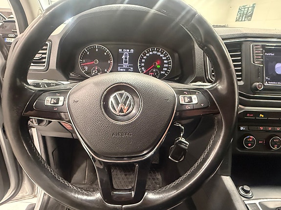 Volkswagen Amarok 9 of 19