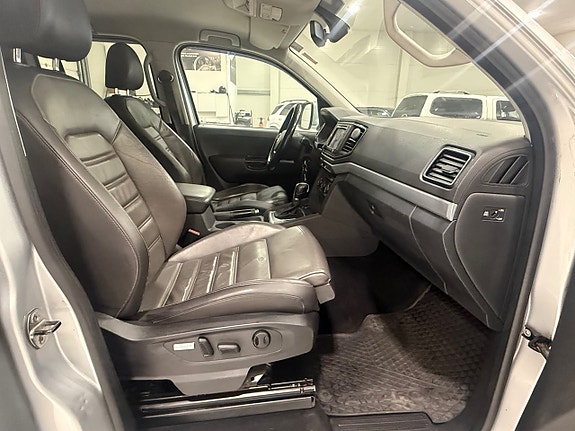 Volkswagen Amarok 14 of 19