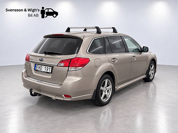 Subaru Legacy 3 of 28
